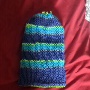 Double-sided tuque made by hand by  Striped Kids Beanie